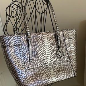 Guess bag